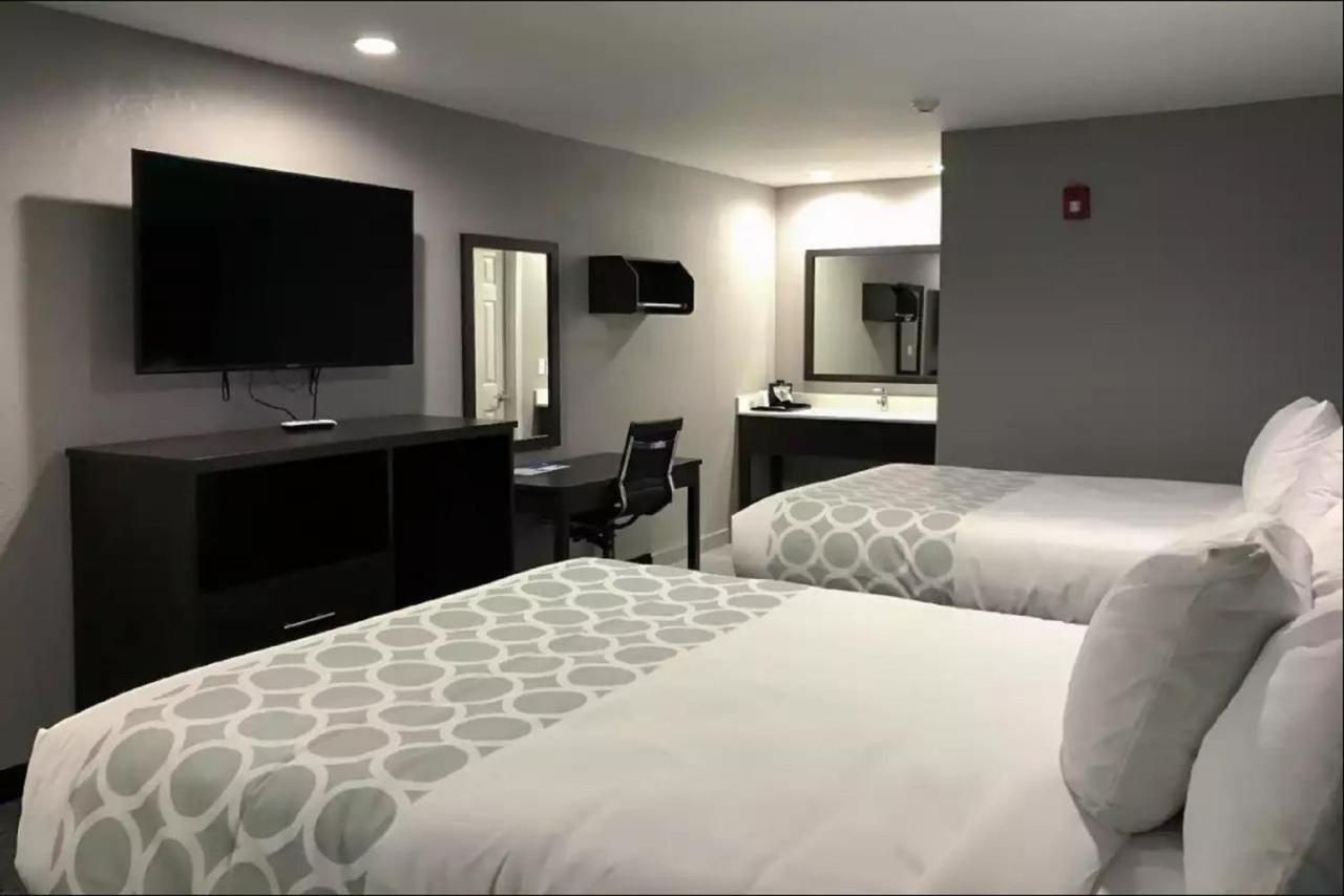 Rodeway Inn South Calhoun Exteriör bild